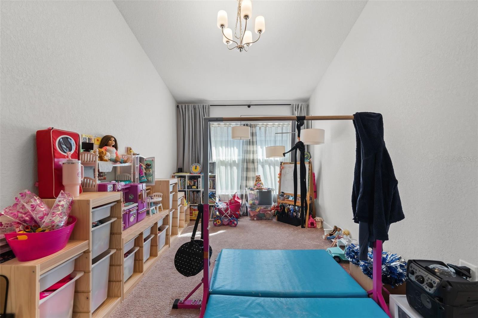 WYLD PALMS VILLAGE CONDOMINIUM - Residential