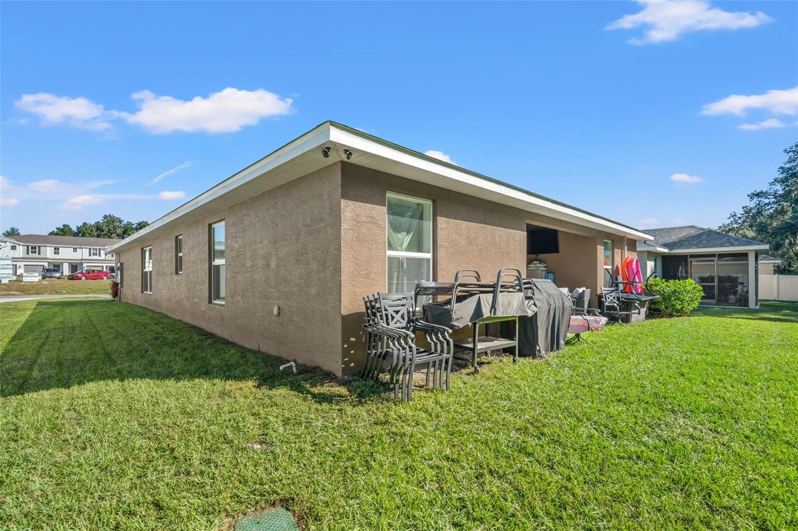 WYLD PALMS VILLAGE CONDOMINIUM - Residential