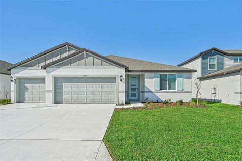 A home in PARRISH