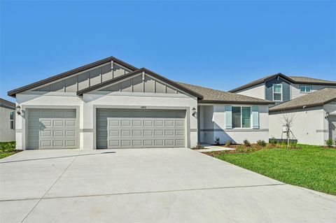 A home in PARRISH