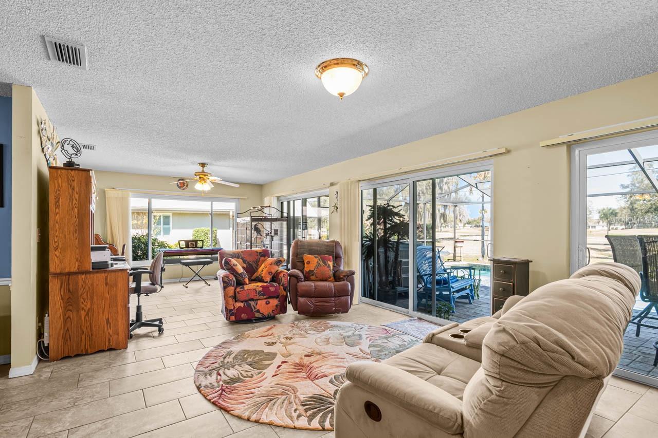 CALOOSA COUNTRY CLUB ESTATES U - Residential