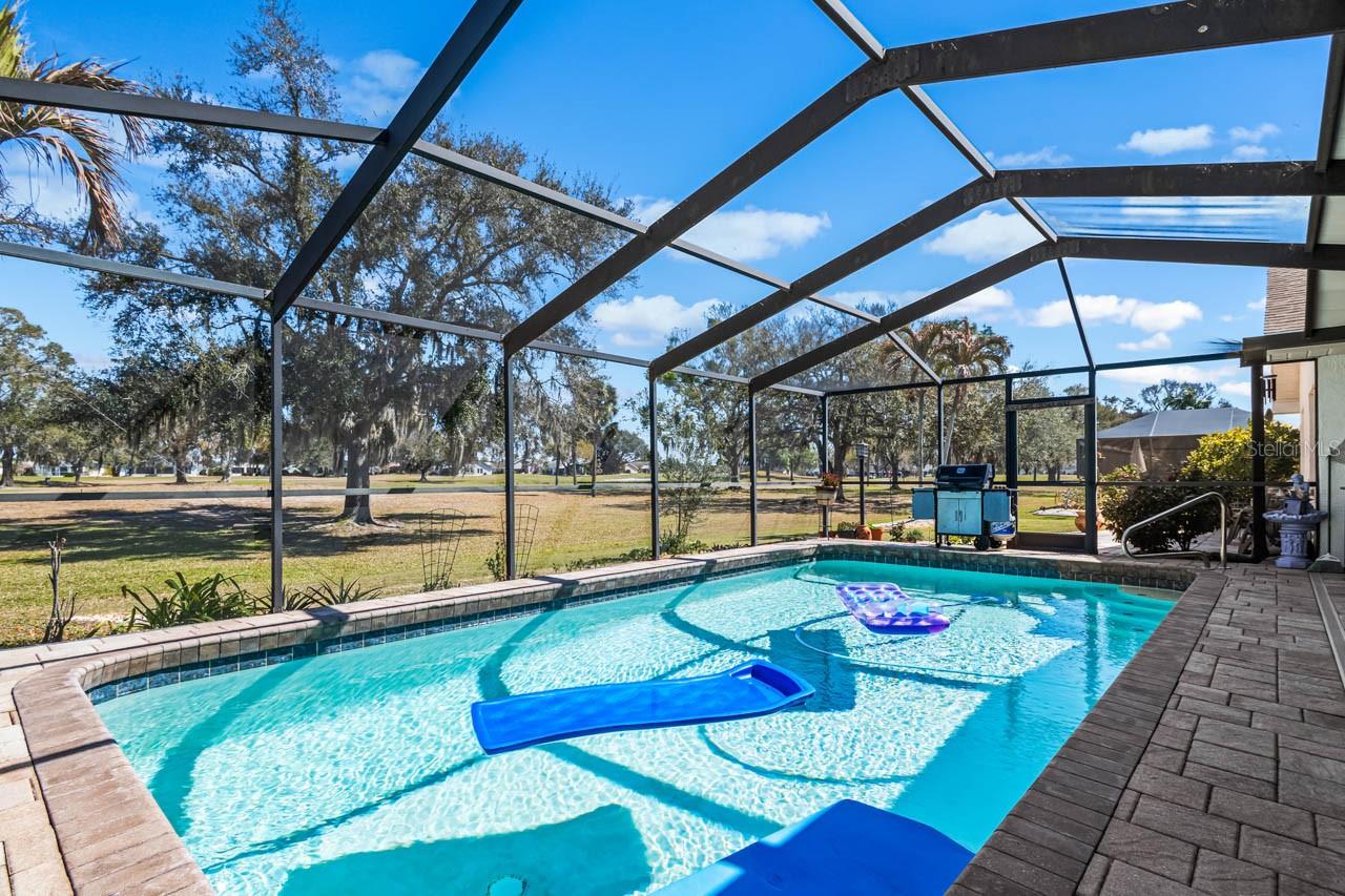 CALOOSA COUNTRY CLUB ESTATES U - Residential