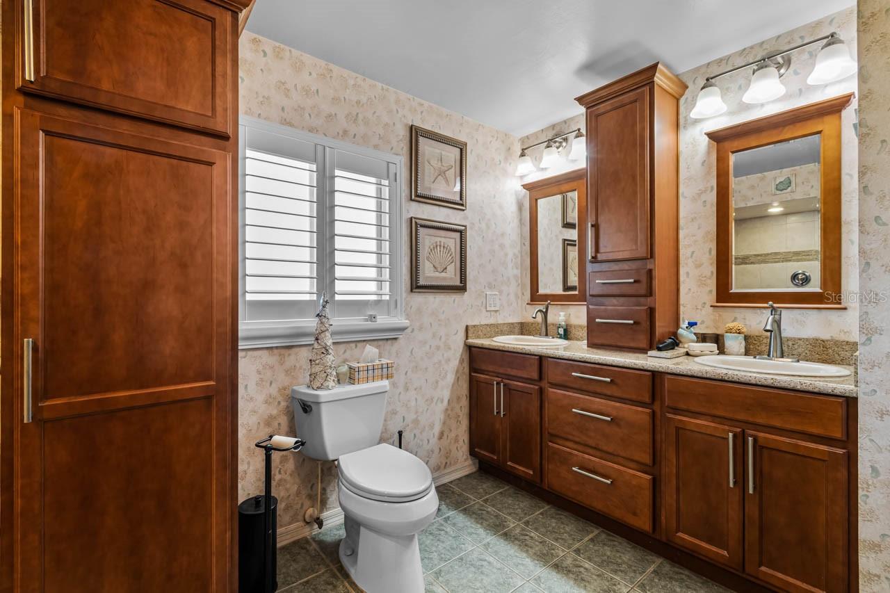 CALOOSA COUNTRY CLUB ESTATES U - Residential