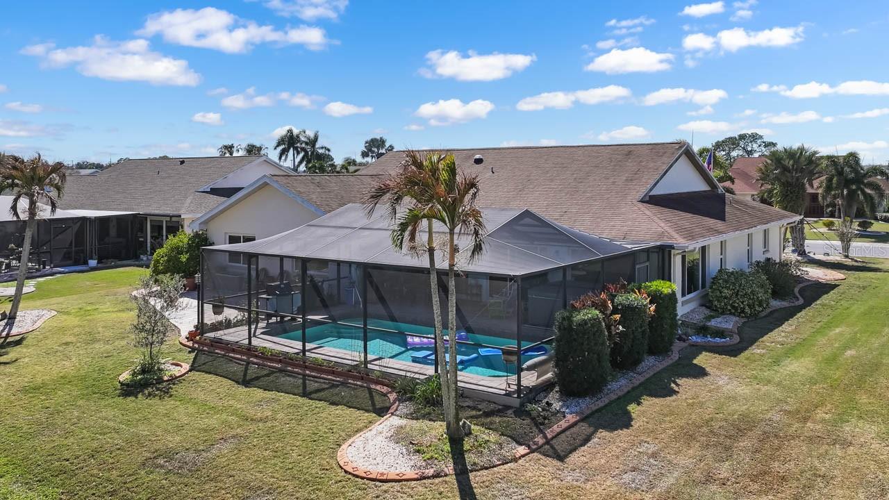 CALOOSA COUNTRY CLUB ESTATES U - Residential