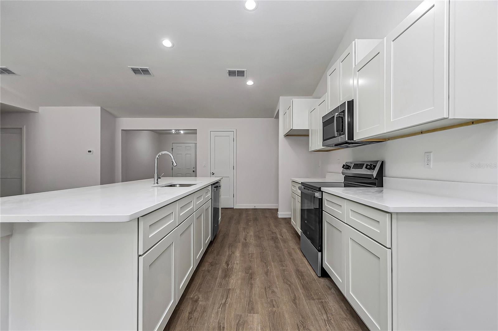 MARION OAKS UN NINE - Residential