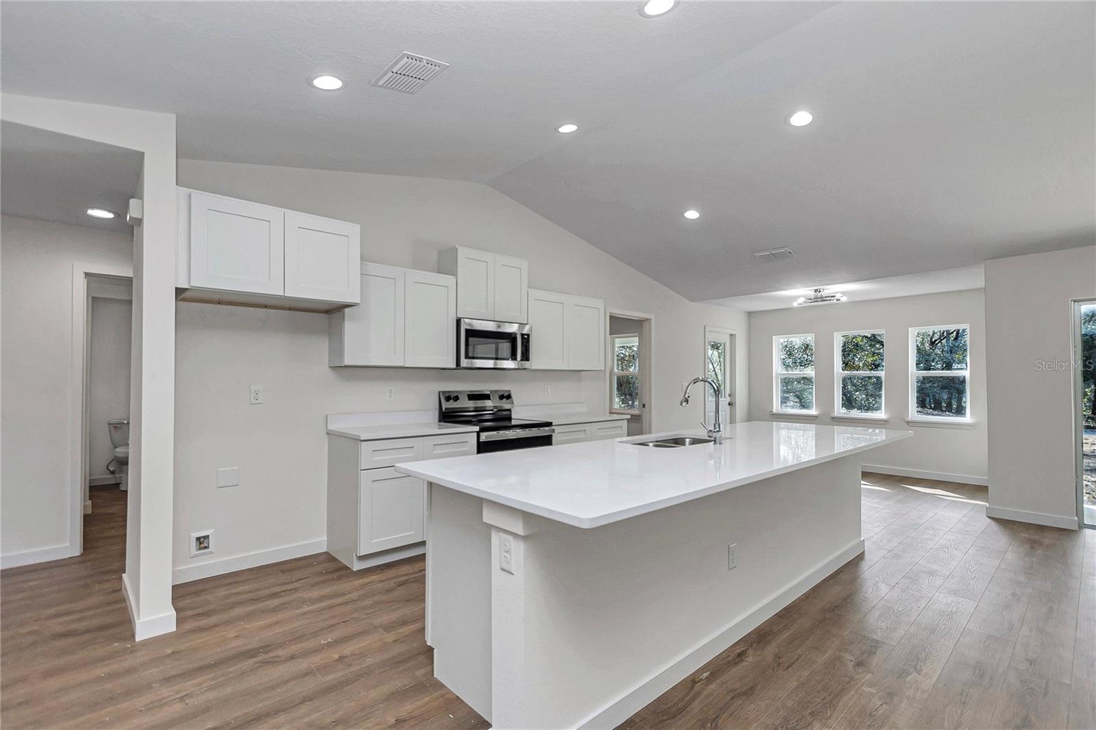 MARION OAKS UN NINE - Residential