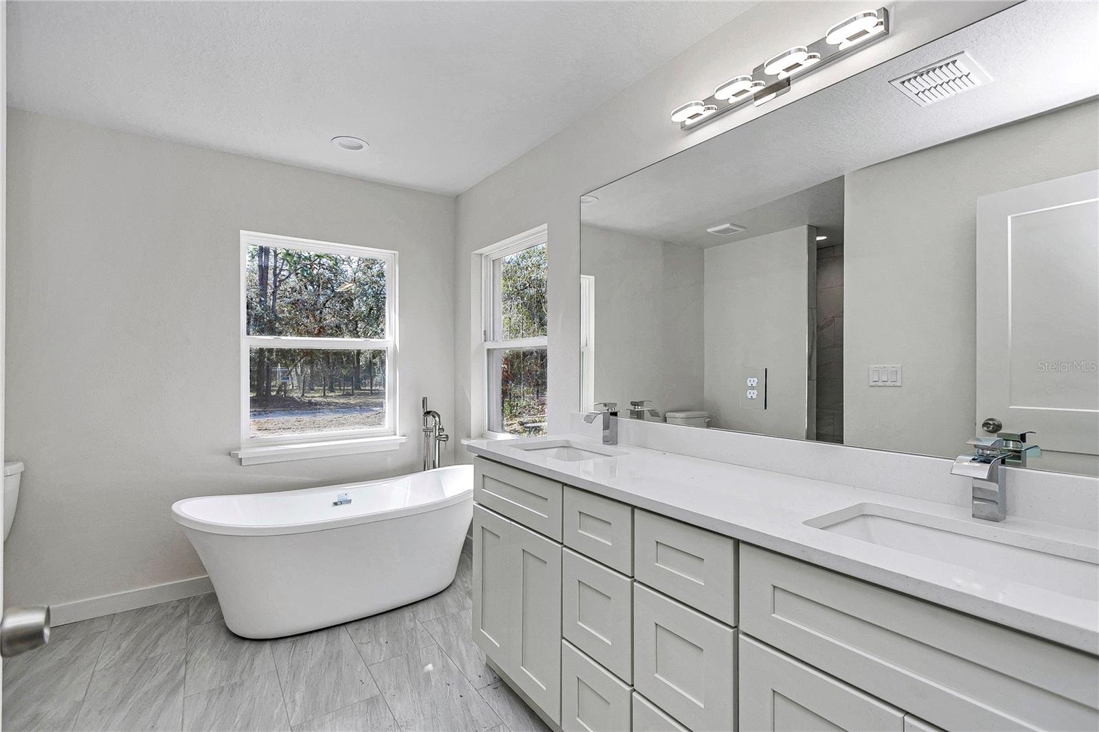 MARION OAKS UN NINE - Residential