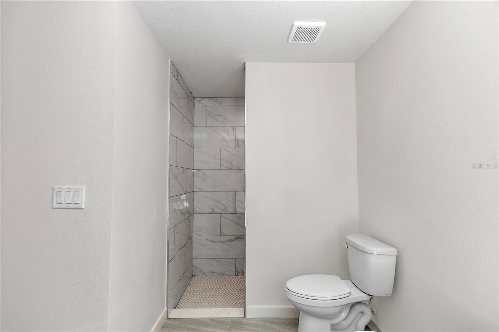 MARION OAKS UN NINE - Residential