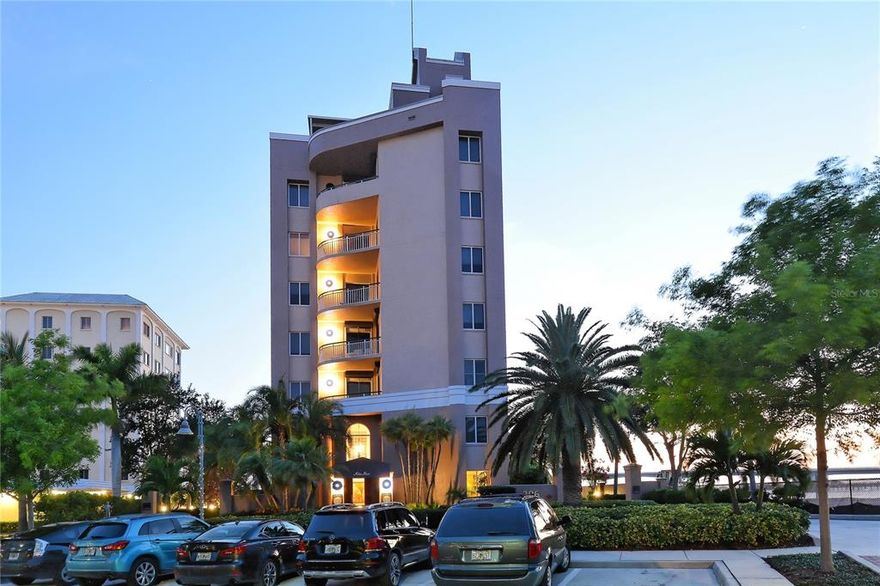 Magnificent expansive views of Sarasota Bay, the Gulf of Mexico and Downtown views from this rarely available entire 4th floor direct waterfront condo in Alta Mer on Golden Gate Point.  With over 3,400 square feet of living space, spacious gourmet kitchen, 3 full en-suite bedrooms with walk-in closets, plus a den or 4th bedroom, powder bathroom, gas fireplace and multiple terraces, this luxury residence lives like home. Amenities include a private, 2-car garage, pool & spa, roof top viewing deck and assigned boat slip. Conveniently located near Downtown Sarasota, Island Park, Marina Jack and St. Armand’s Circle.