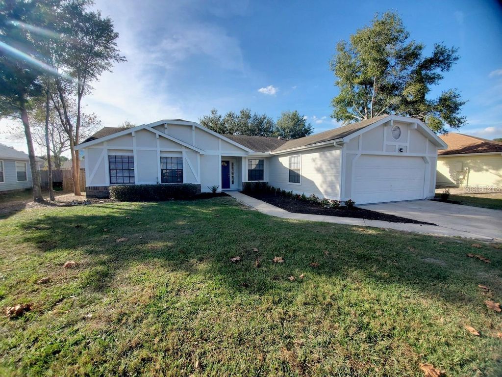 Photo of 1620 Biloxi Court, Orlando, FL 32818 (MLS # O6367345)