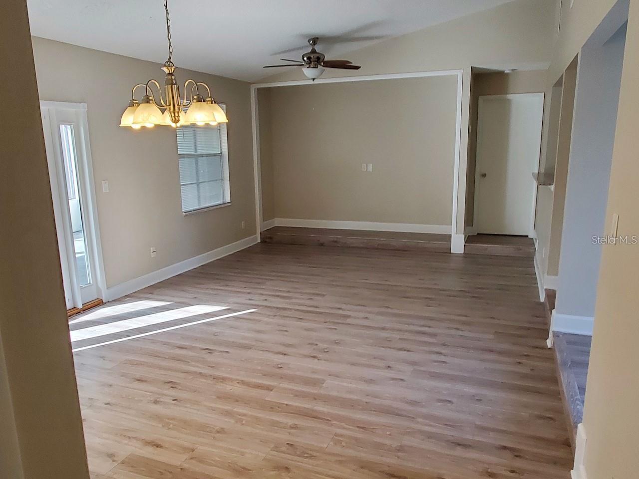 MAGNOLIA SPRINGS - Residential Lease