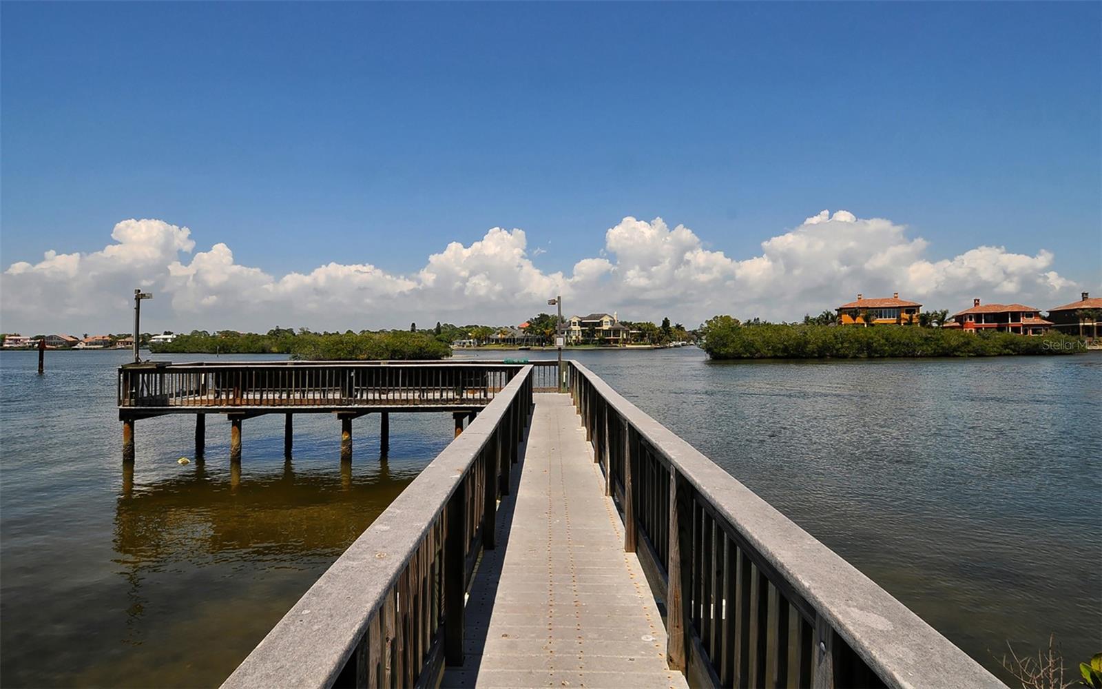 PEPPERTREE BAY - Residential