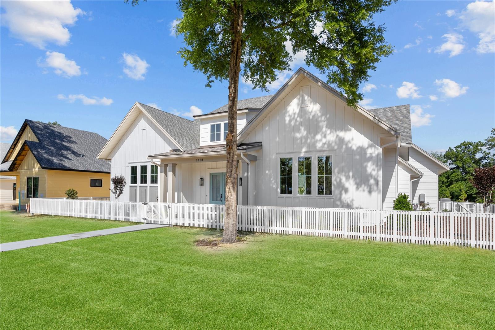 1101 SW 136TH STREET