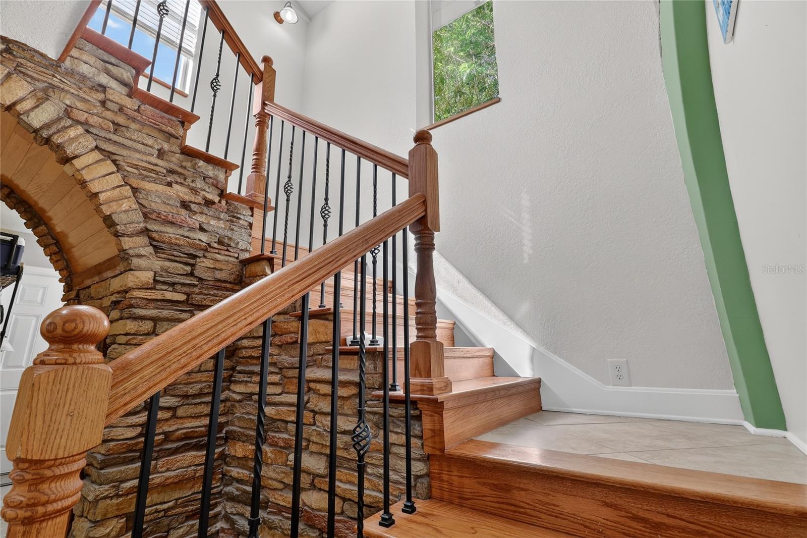 DIXIELAND REV - Residential