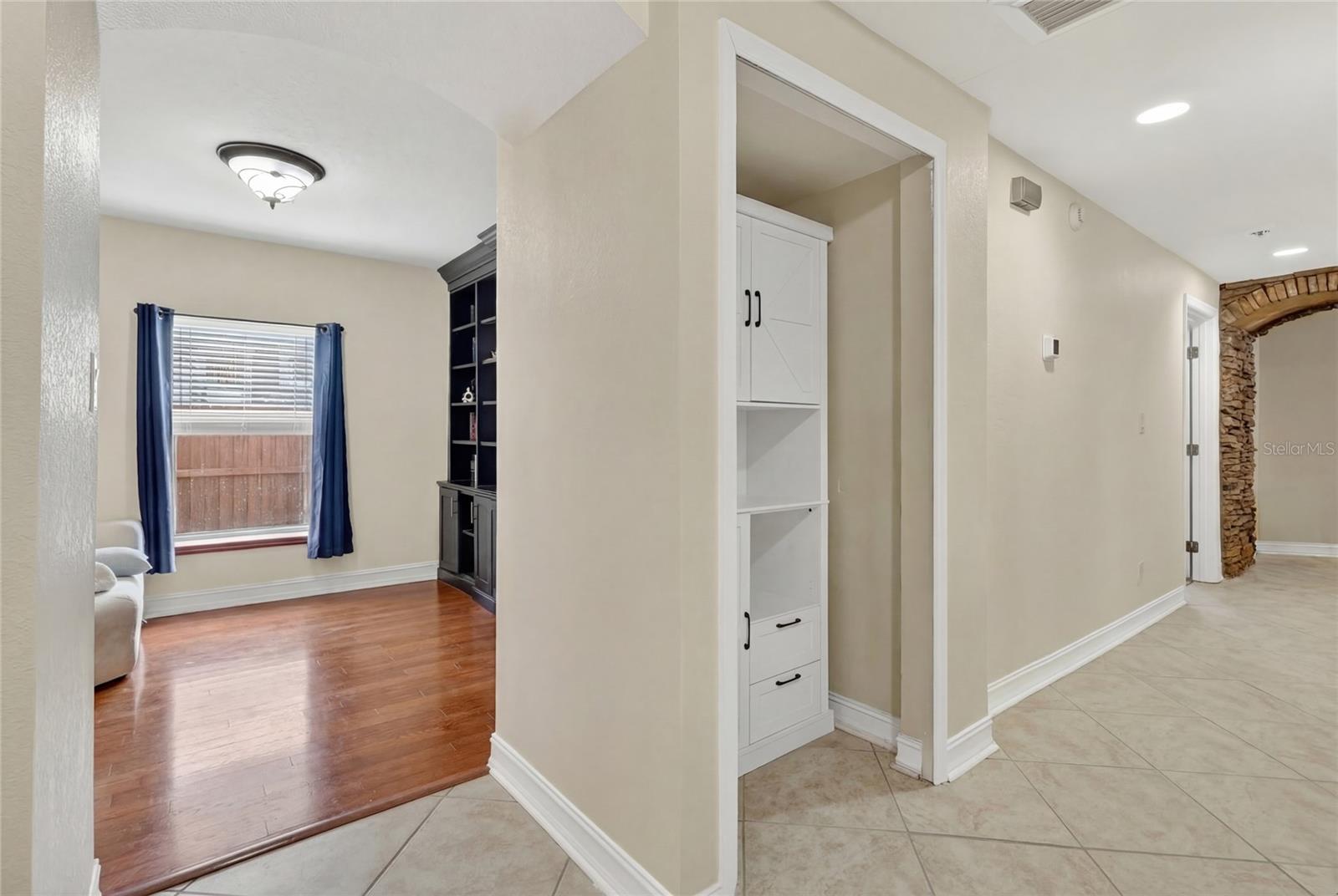 DIXIELAND REV - Residential