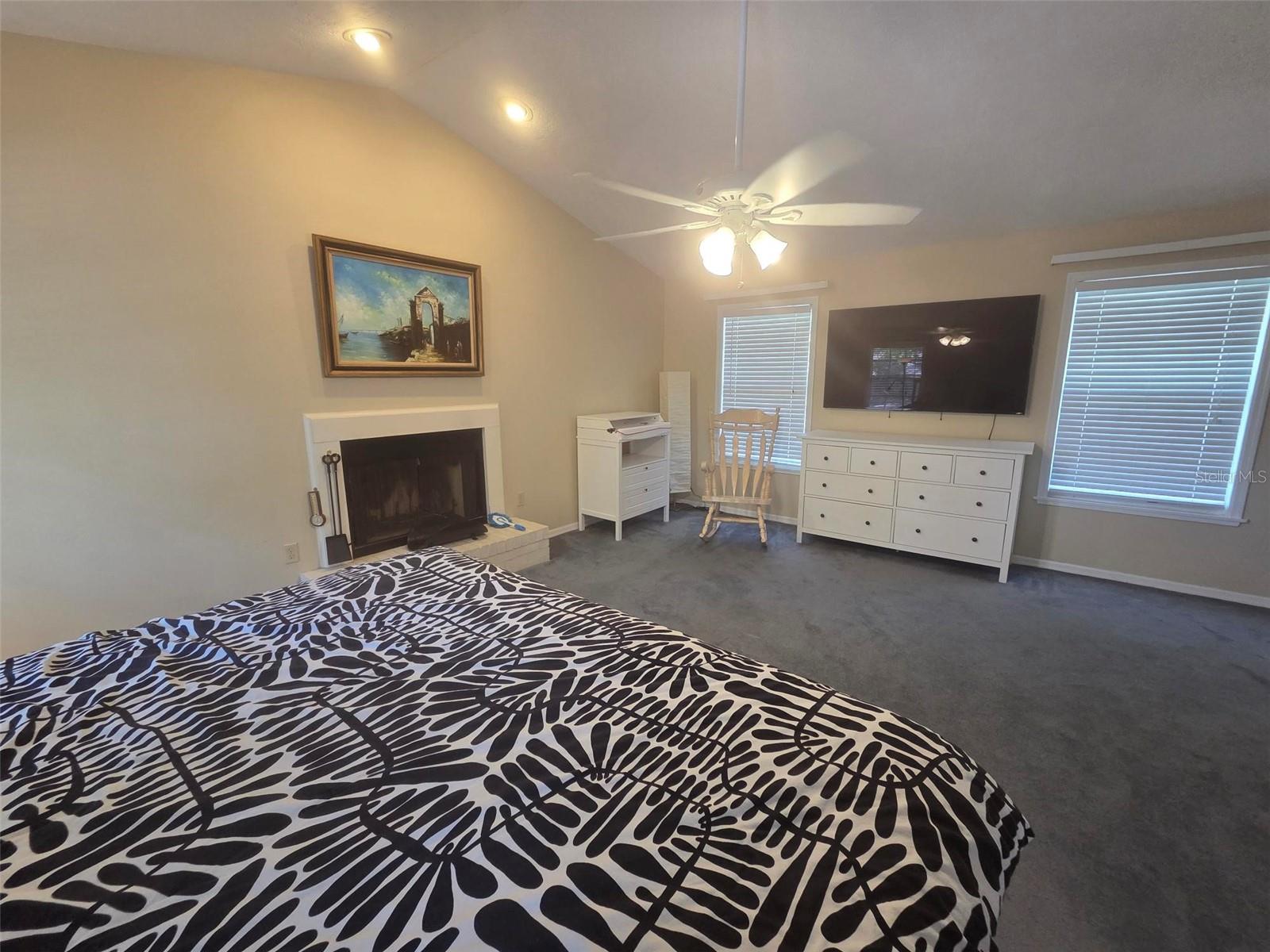 HARBOUR OAKS SUB - Residential Lease