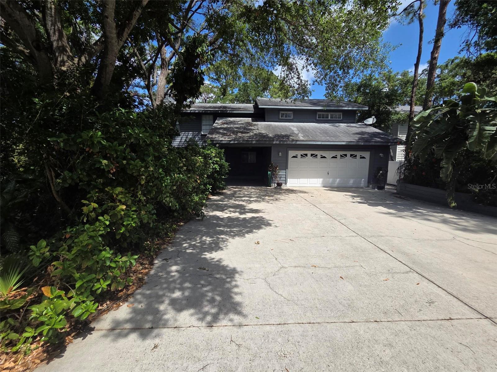 HARBOUR OAKS SUB - Residential Lease