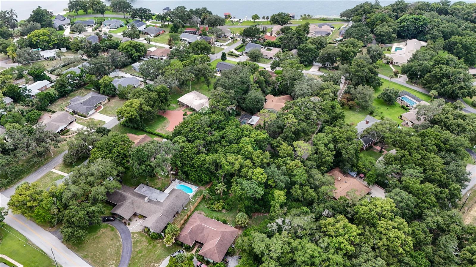 FAIRWAY AVENUE