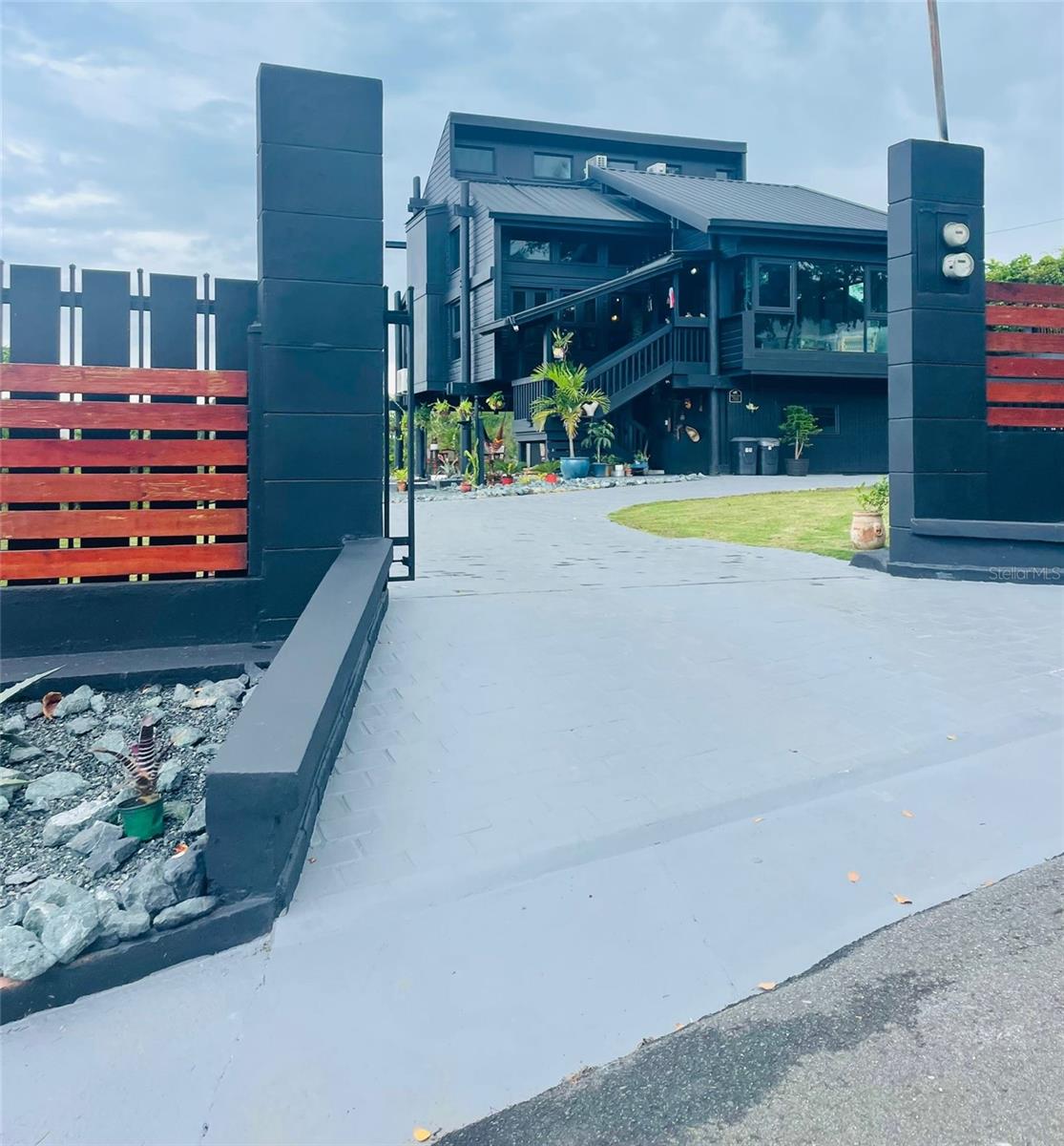 HACIENDAS DEL DORADO - Residential