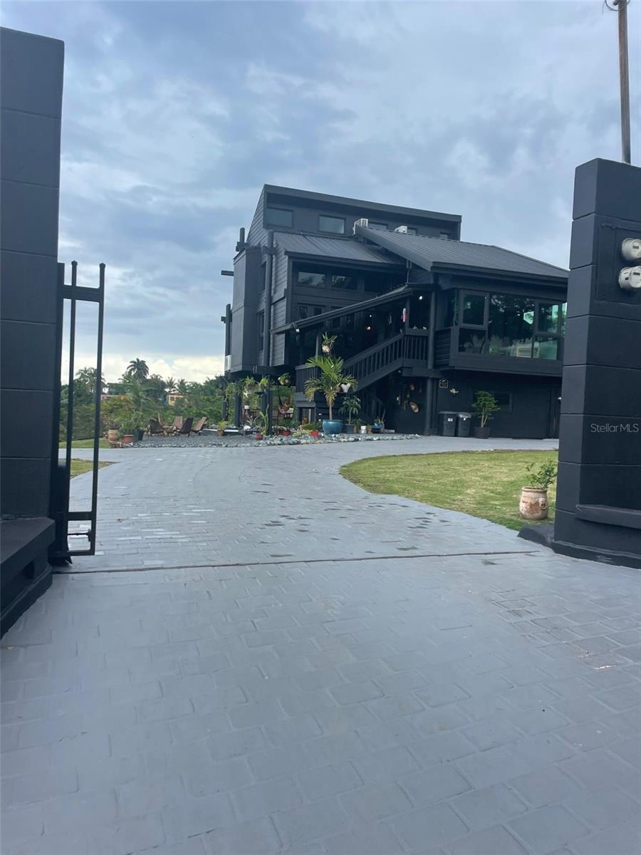 HACIENDAS DEL DORADO - Residential