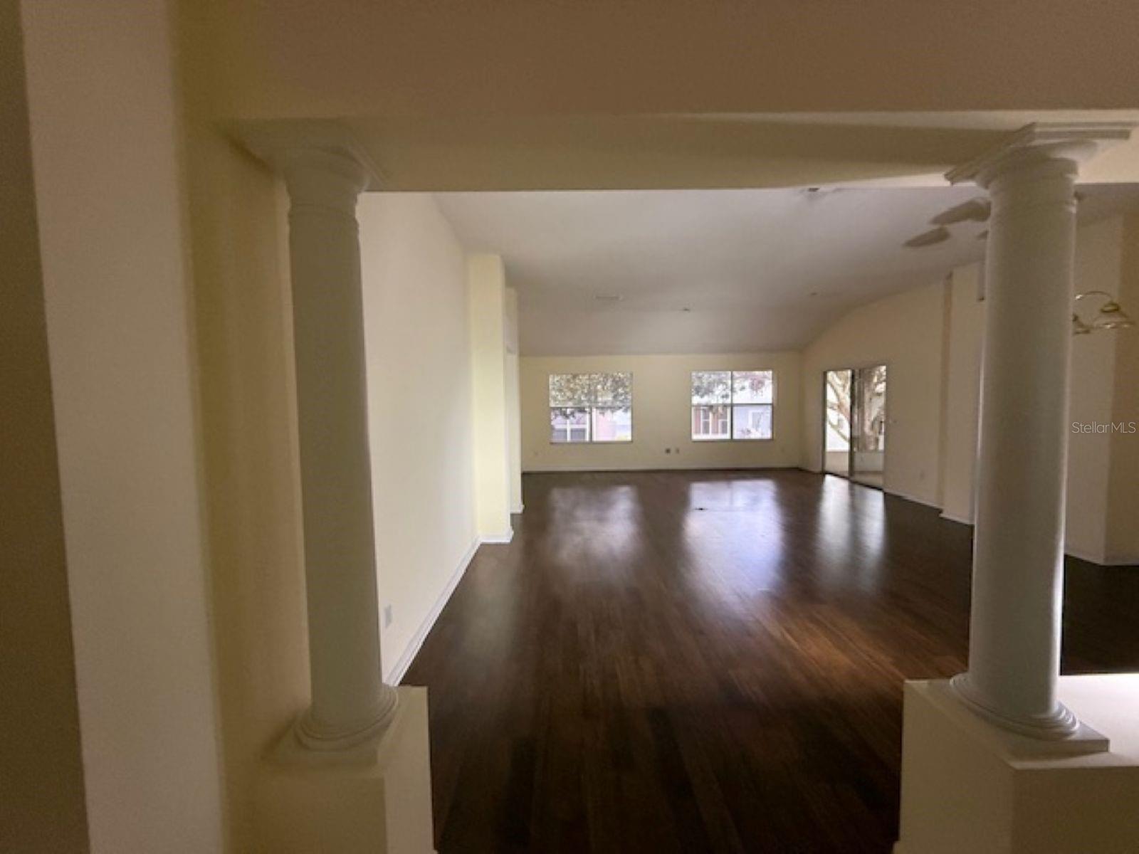 1109 MONTEREY LANE