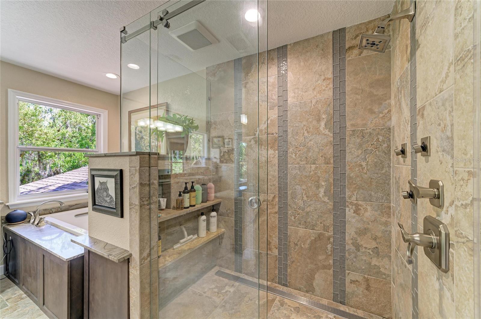 BRADEN OAKS - Residential