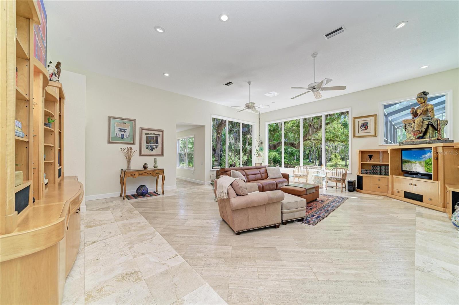 BRADEN OAKS - Residential