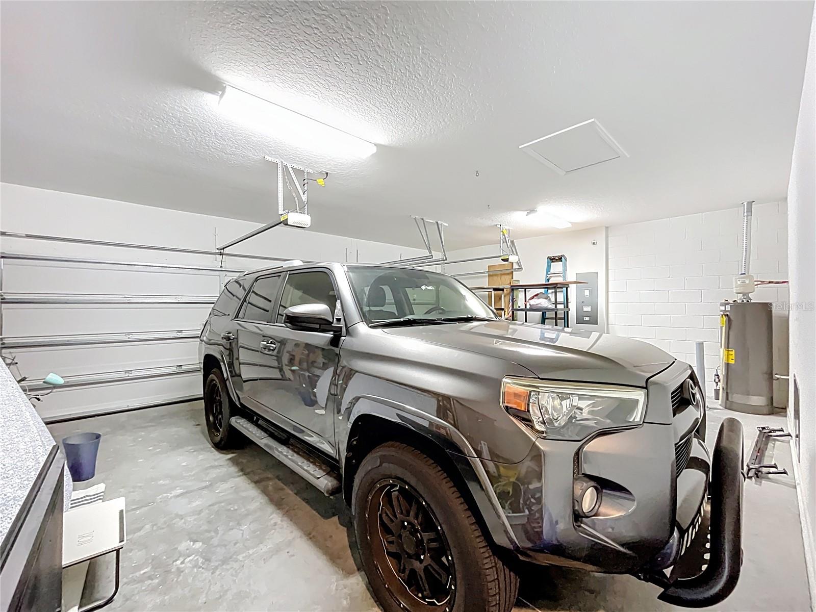 VICTORIA HILLS PH 3 - Residential