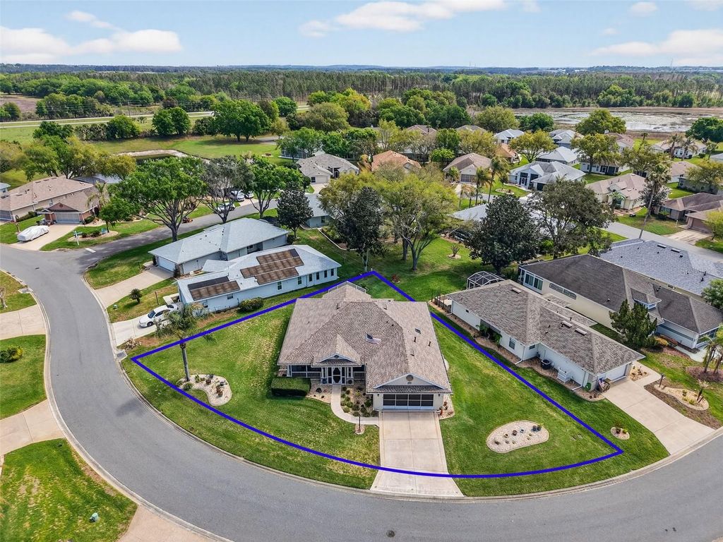 Photo of 21811 King Henry Avenue, Leesburg, FL 34748 (MLS # G5109896)