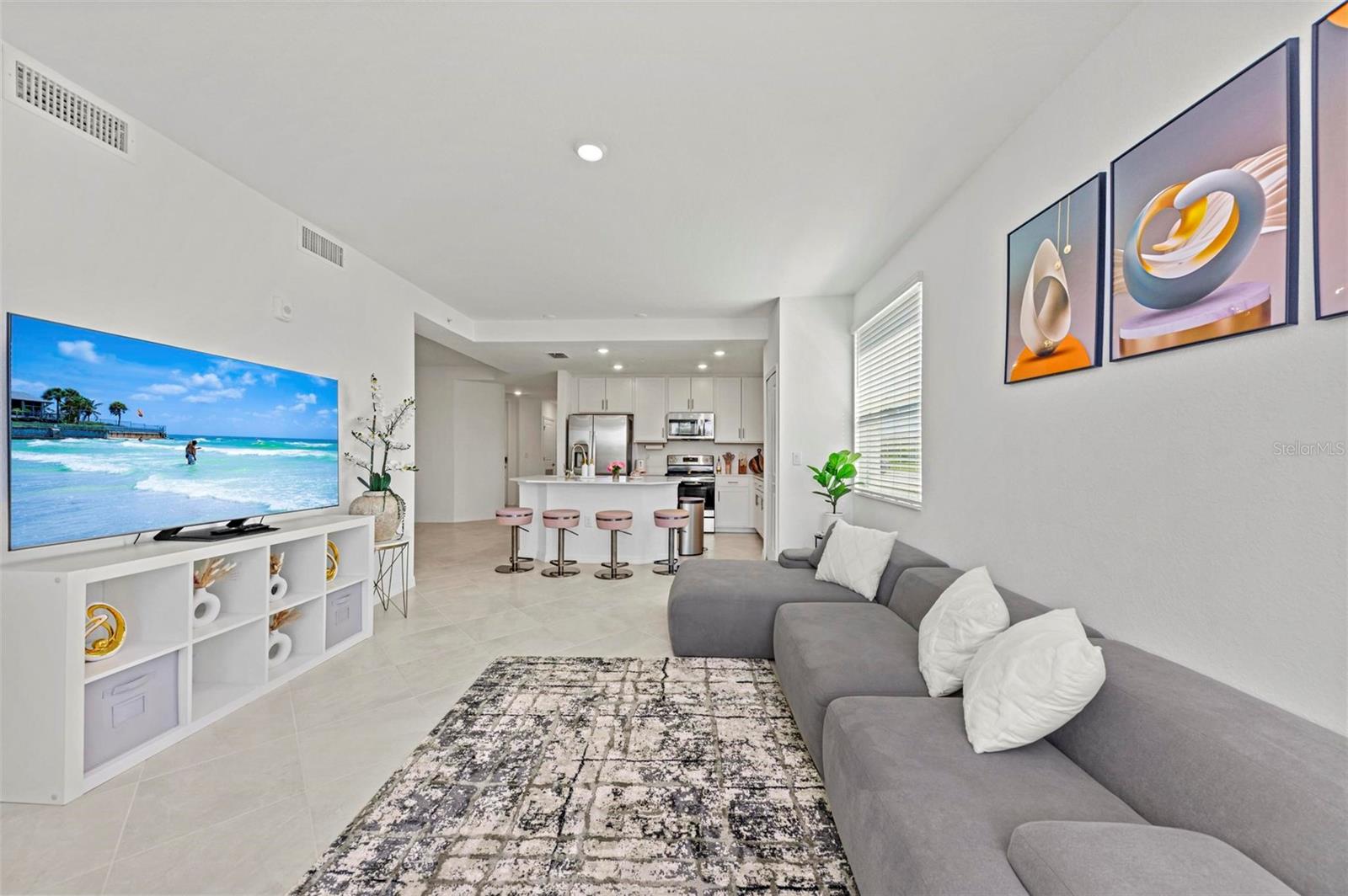 TERRACE 11/WELLEN PK PH II - Residential Lease