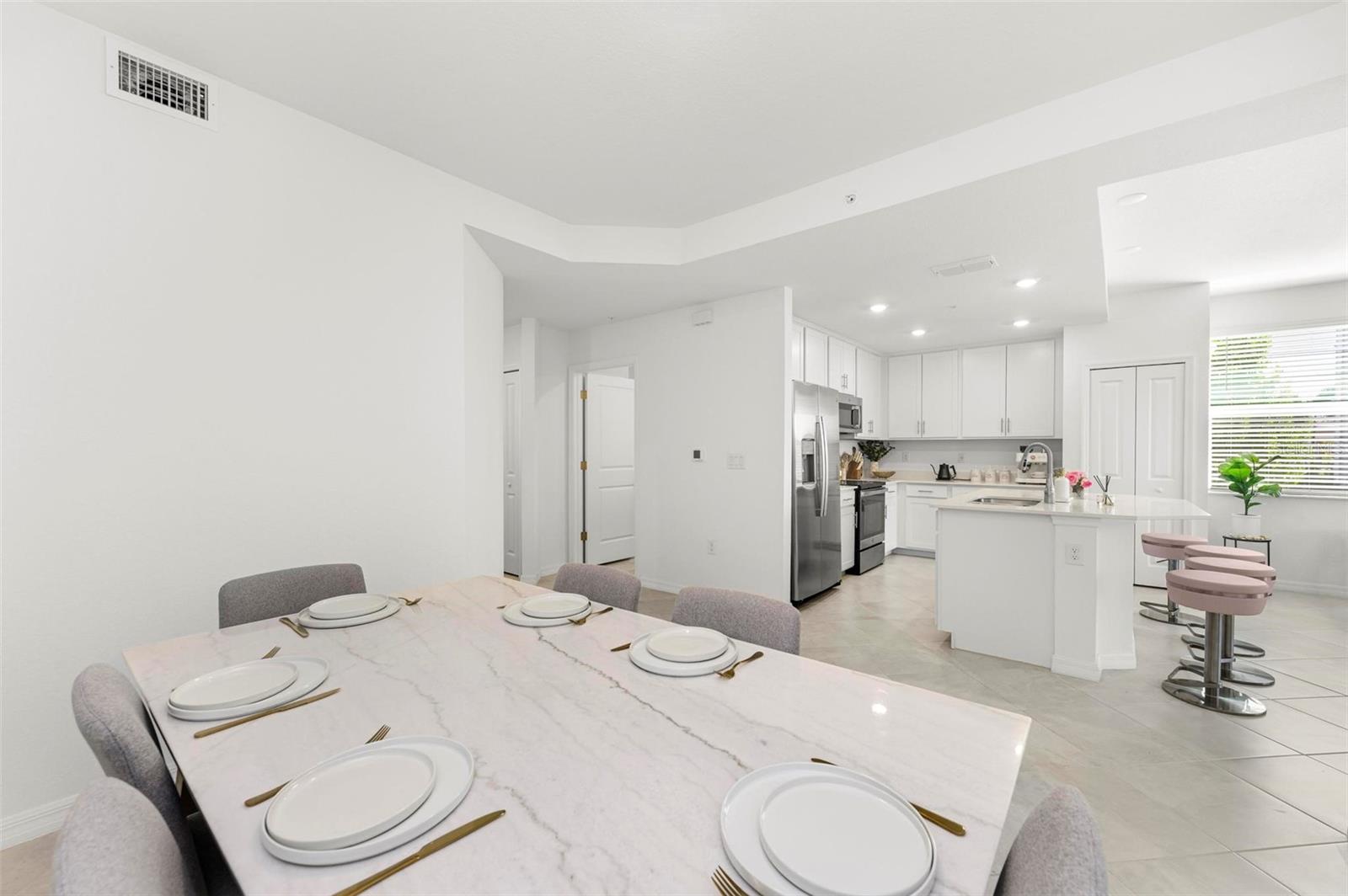 TERRACE 11/WELLEN PK PH II - Residential Lease