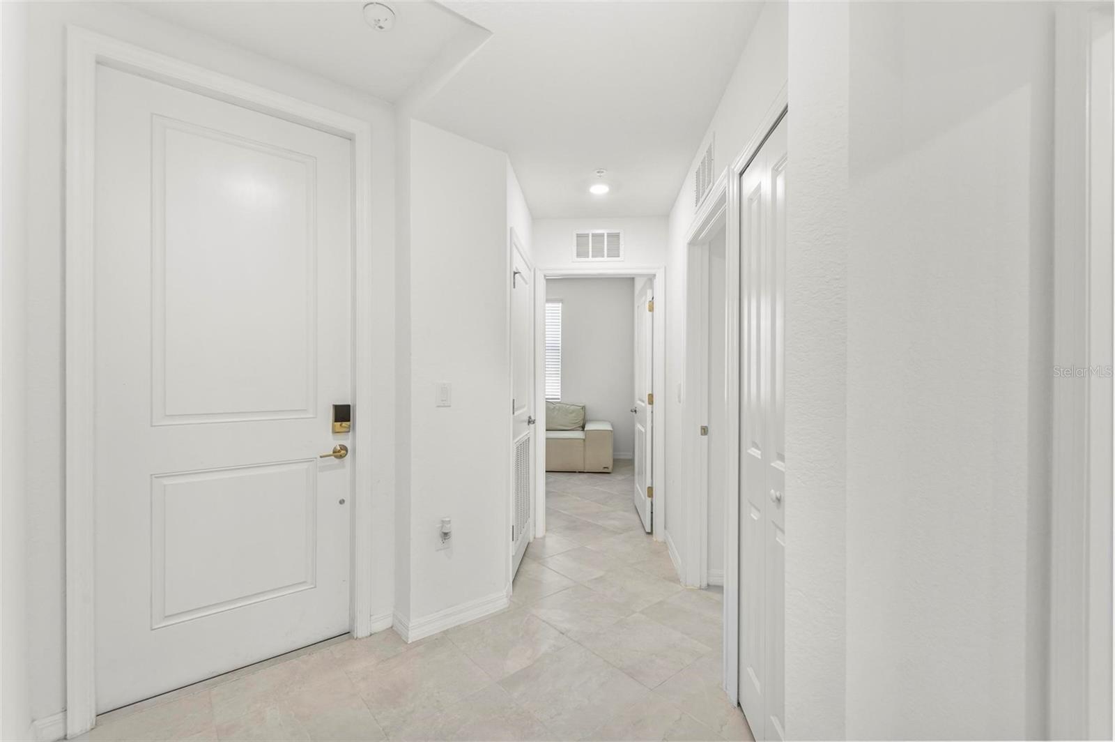 TERRACE 11/WELLEN PK PH II - Residential Lease