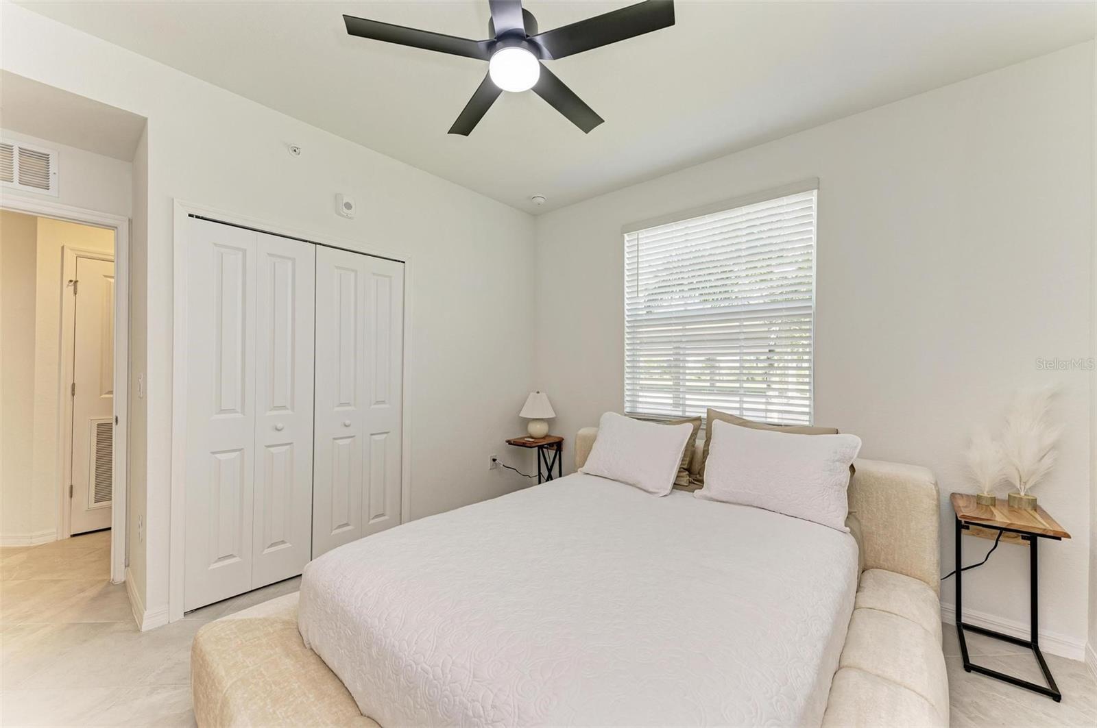 TERRACE 11/WELLEN PK PH II - Residential Lease