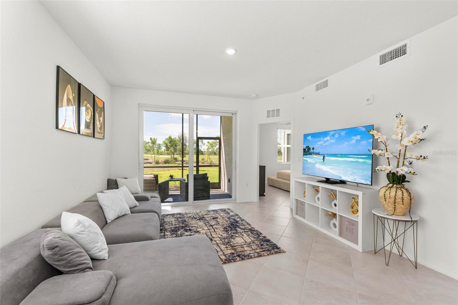 TERRACE 11/WELLEN PK PH II - Residential Lease