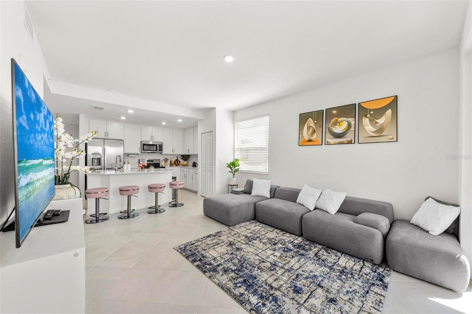 TERRACE 11/WELLEN PK PH II - Residential Lease