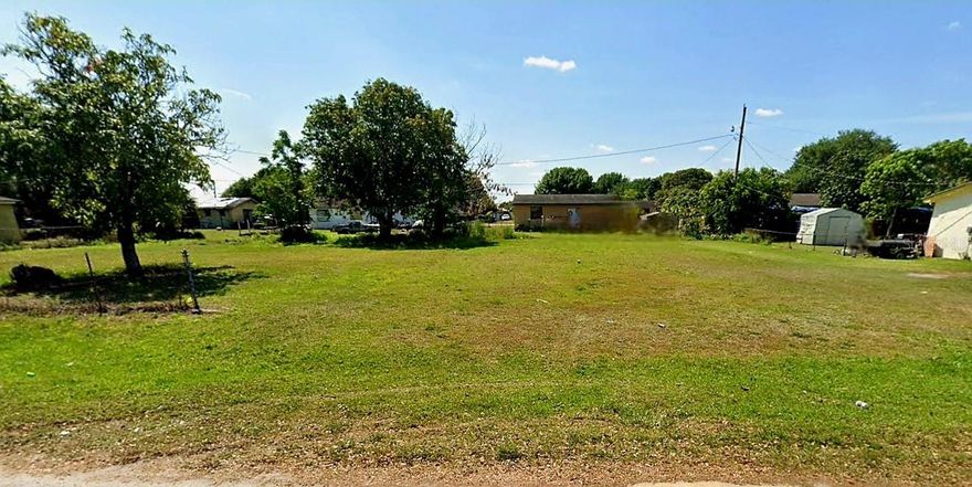 Vacant Residential Lot. All information provided is believed accurate; however, all information provided is not guaranteed.