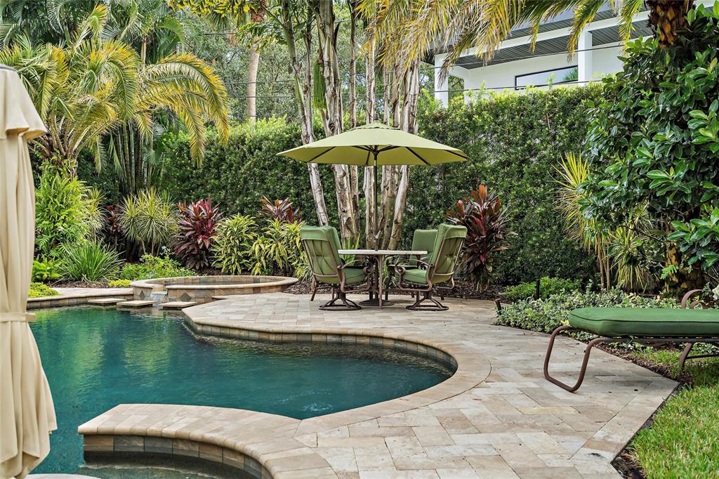 SNELL ISLE SHORES - Residential