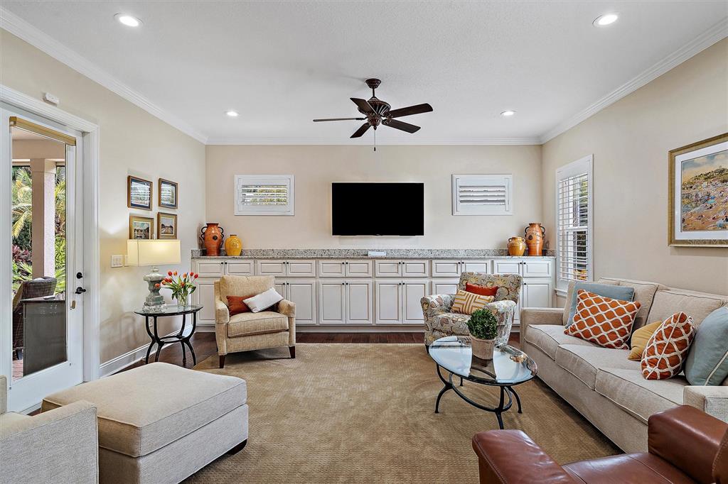 SNELL ISLE SHORES - Residential