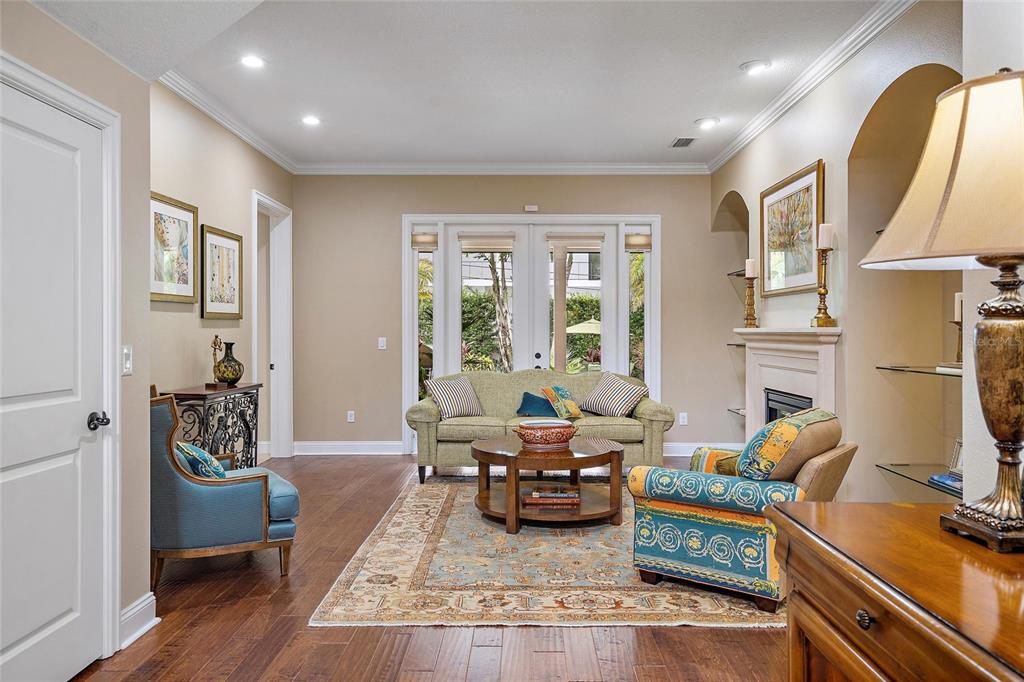 SNELL ISLE SHORES - Residential