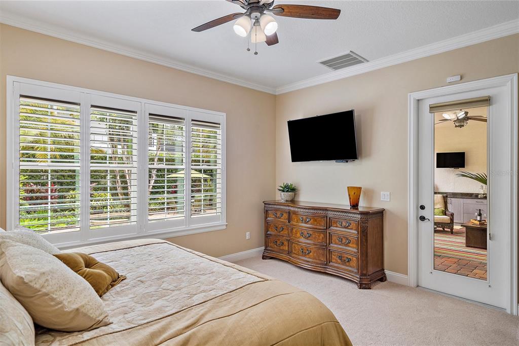 SNELL ISLE SHORES - Residential