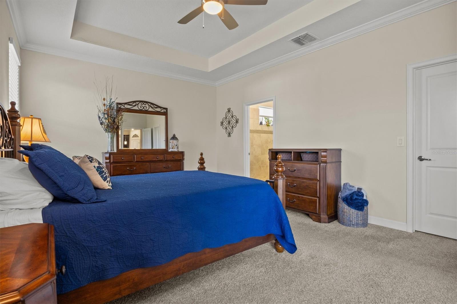 TRADITIONS PH 02 - Residential