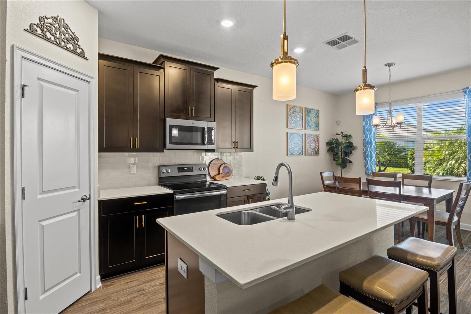 TRADITIONS PH 02 - Residential