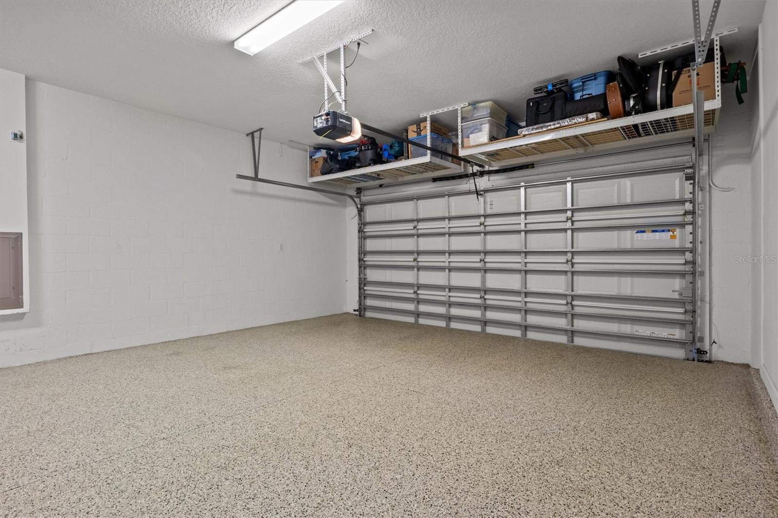 TRADITIONS PH 02 - Residential