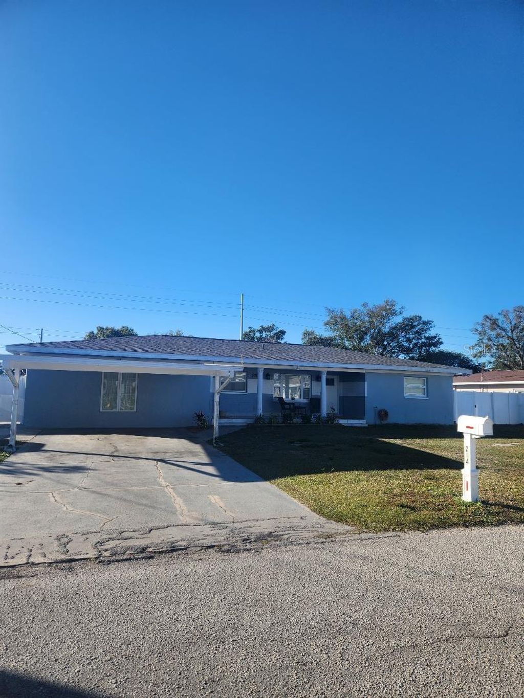 Photo of 3214 W Abdella Street, Tampa, FL 33607 (MLS # TB8465995)
