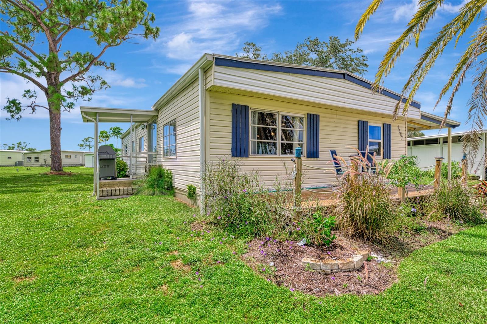 6687 HAULI COURT