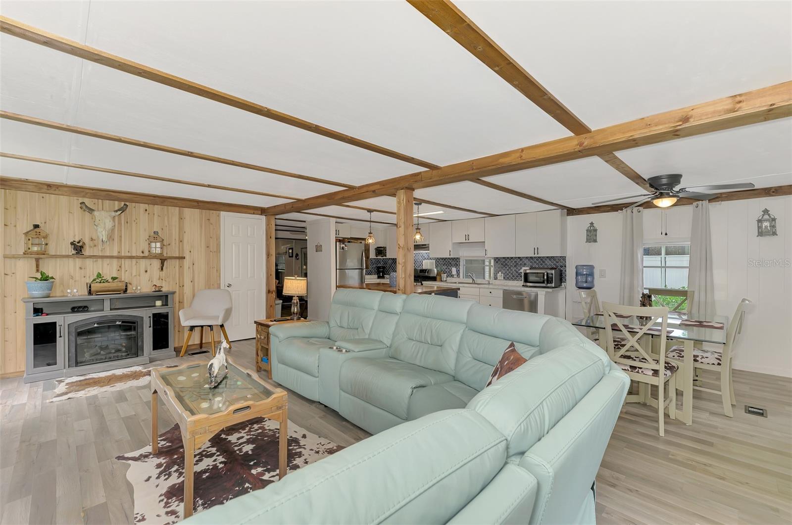 HOLIDAY PARK - Residential