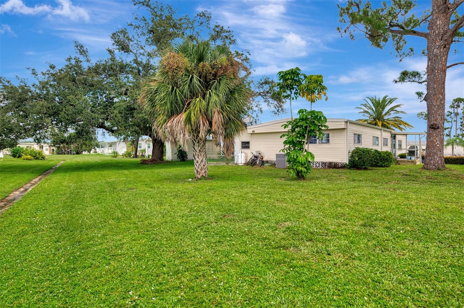 HOLIDAY PARK - Residential