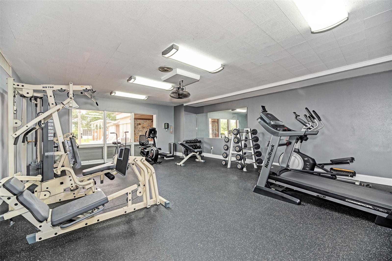 HOLIDAY PARK - Residential