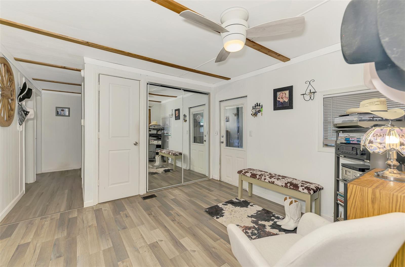 HOLIDAY PARK - Residential