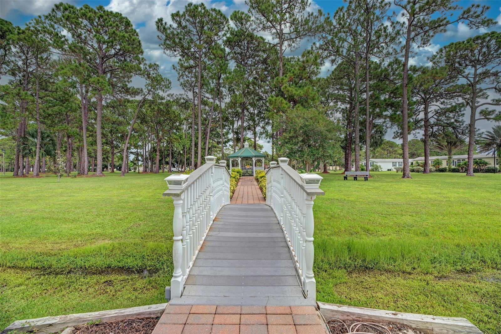 HOLIDAY PARK - Residential